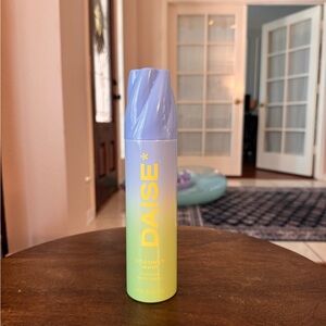 Daise Coconut Whip Foaming Body Wash